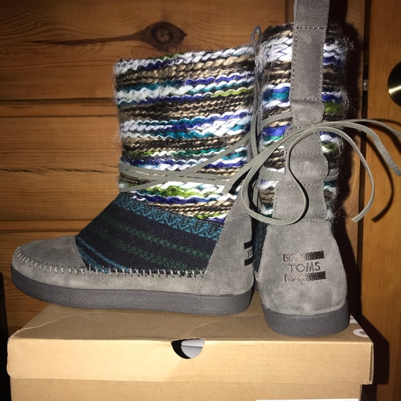 COPY - Toms size 6 Nepal Boot - Picture 1 of 6